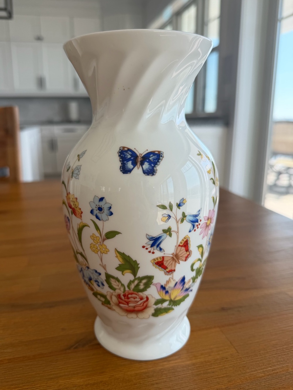 Vintage Aynsley Fine English Bone China Tall Vase - Cottage Garden Pattern